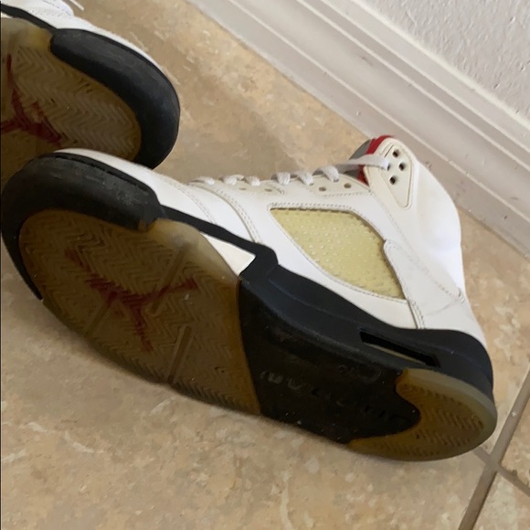 Jordan 5 - Picture 6 of 8